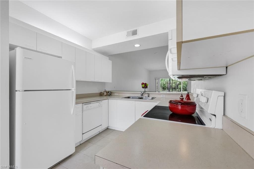 432 Valerie WAY 102-8