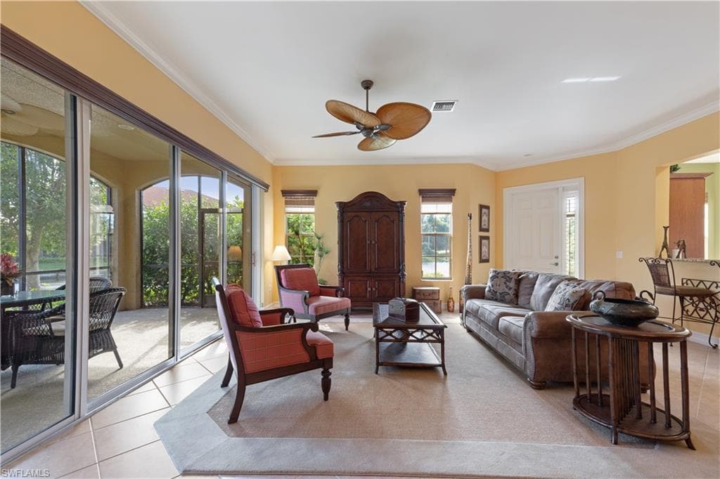 5050 Blauvelt WAY 8-102-2