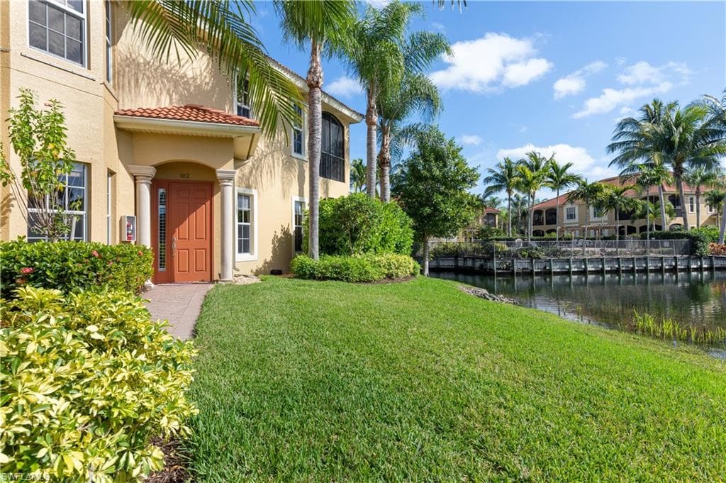 5050 Blauvelt WAY 8-102-1