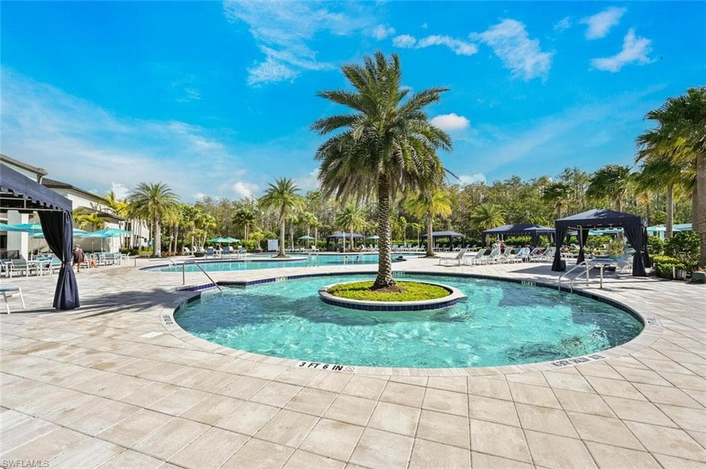 28496 BURANO DR-32
