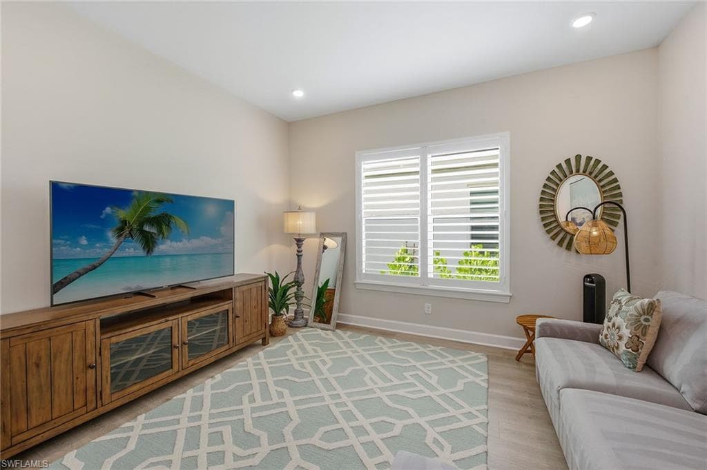 15848 Triesta LN-17