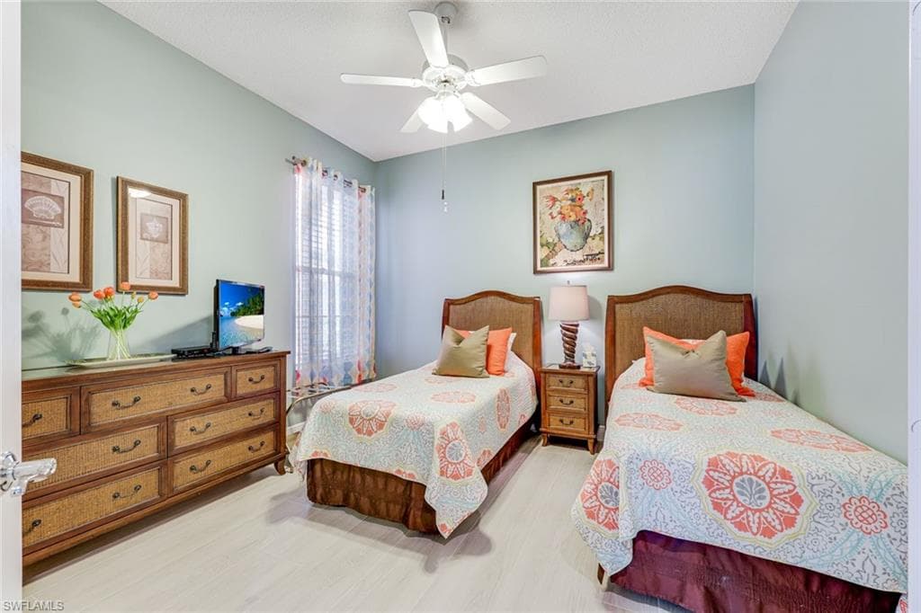 3204 Benicia CT-16