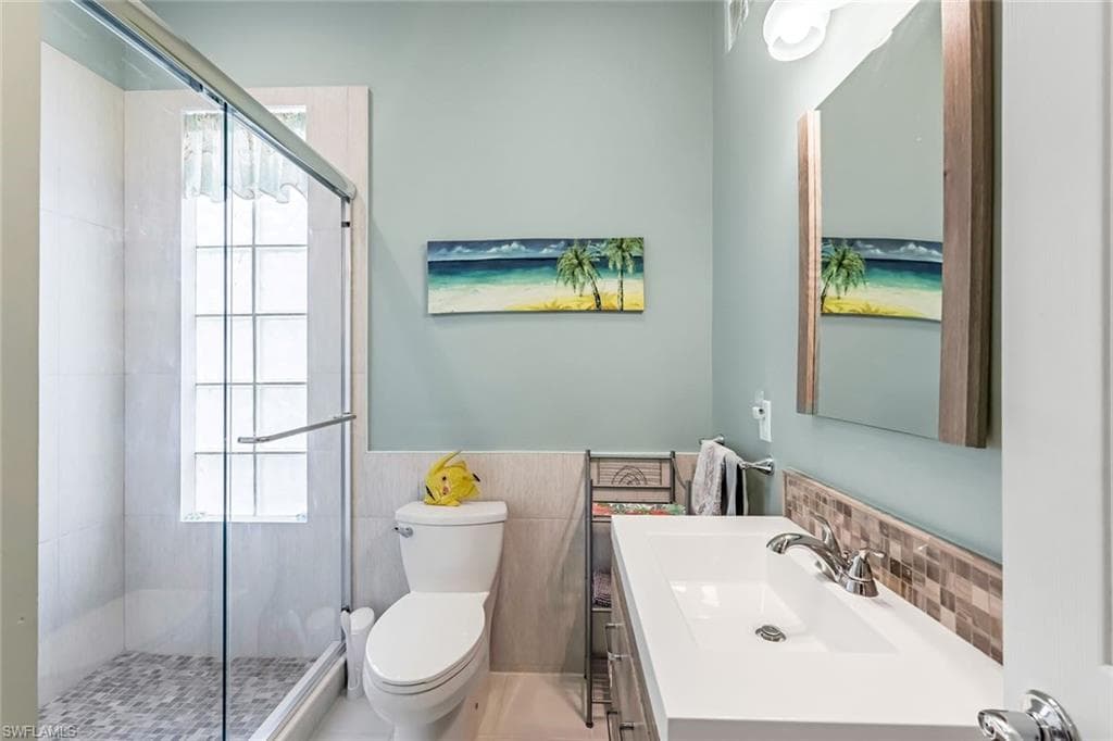 3204 Benicia CT-15