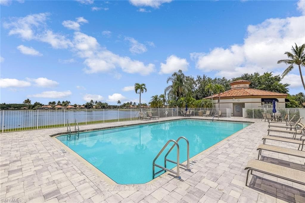3204 Benicia CT-31