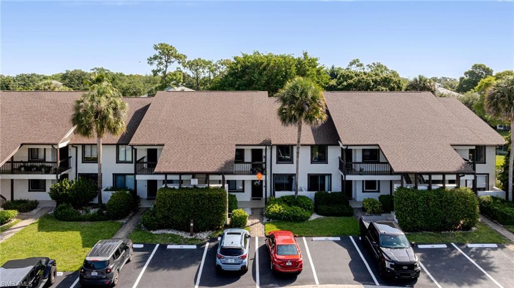 600 Misty Pines CIR 104-30