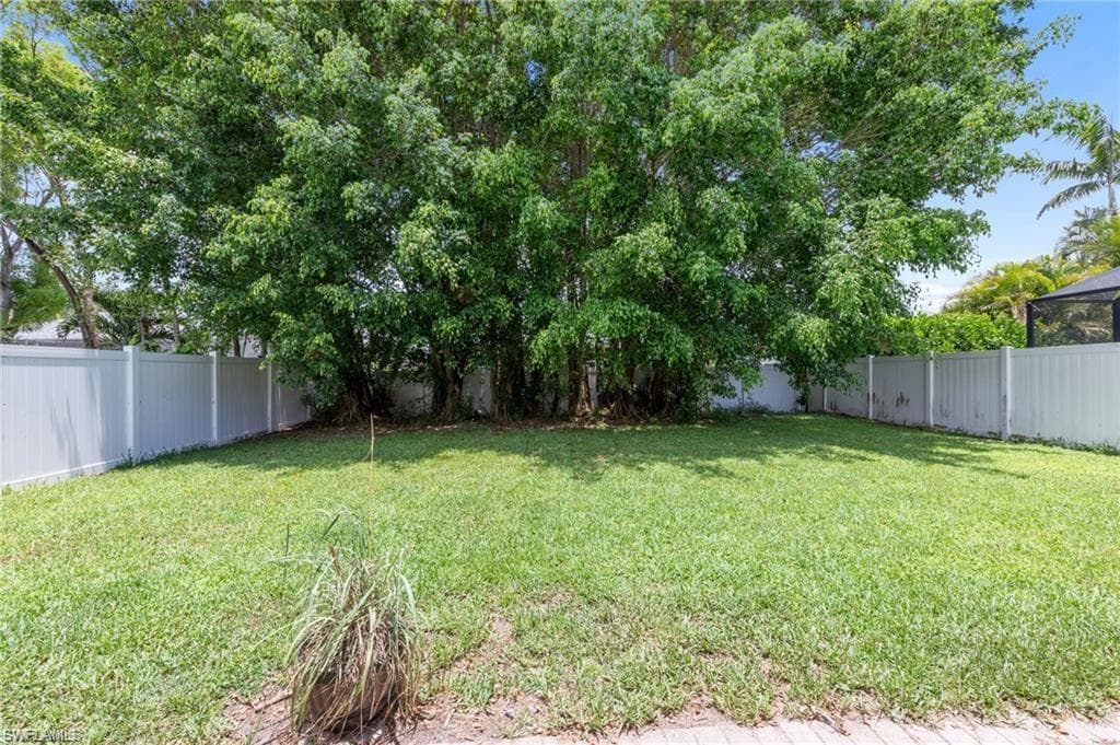 8364 Laurel Lakes BLVD-42