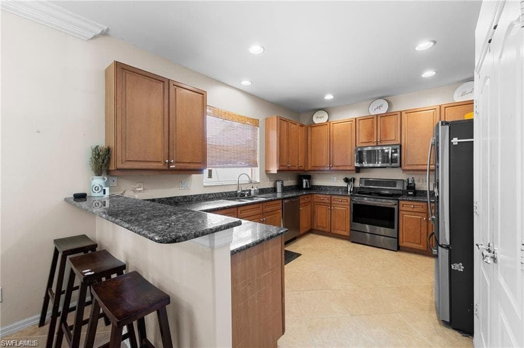 8364 Laurel Lakes BLVD-13