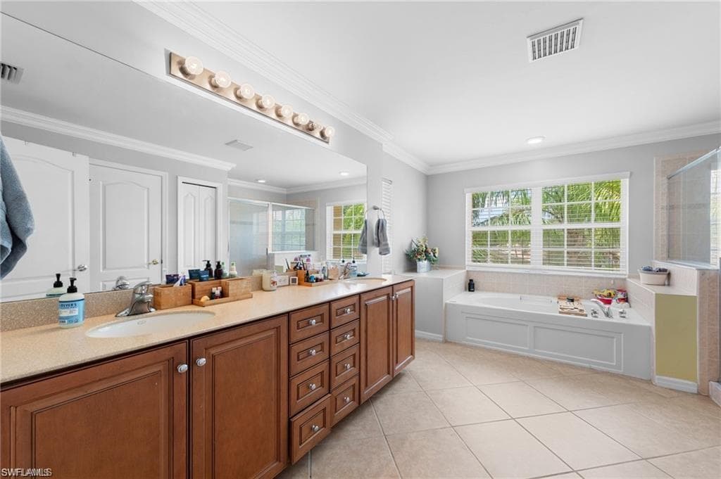 8364 Laurel Lakes BLVD-26