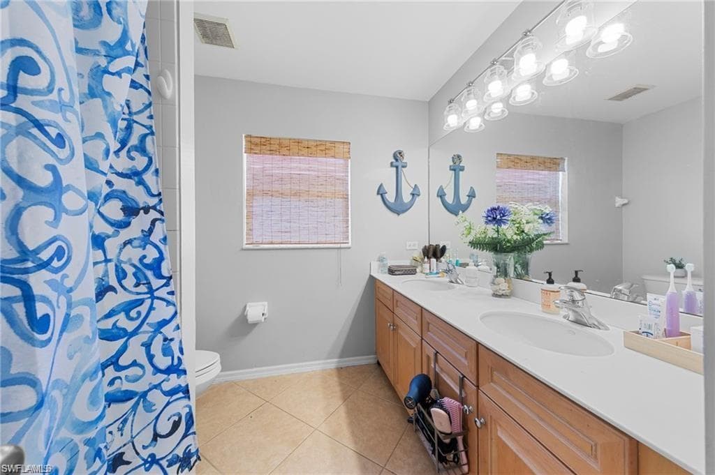 8364 Laurel Lakes BLVD-36