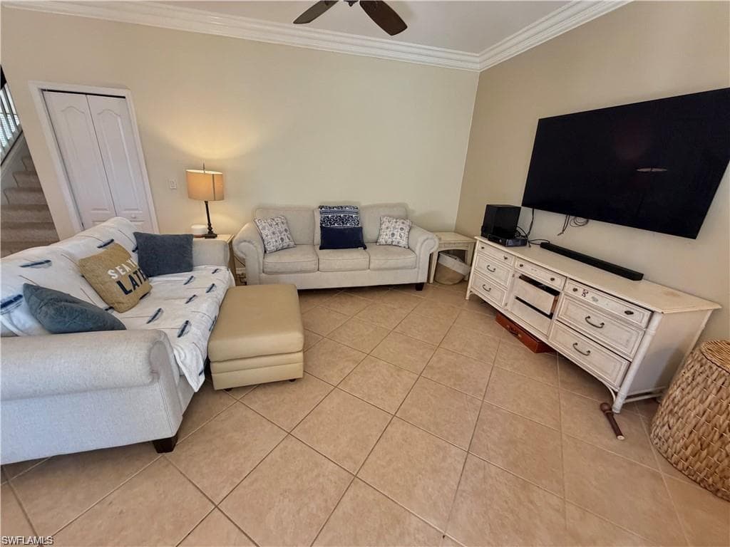 8364 Laurel Lakes BLVD-20