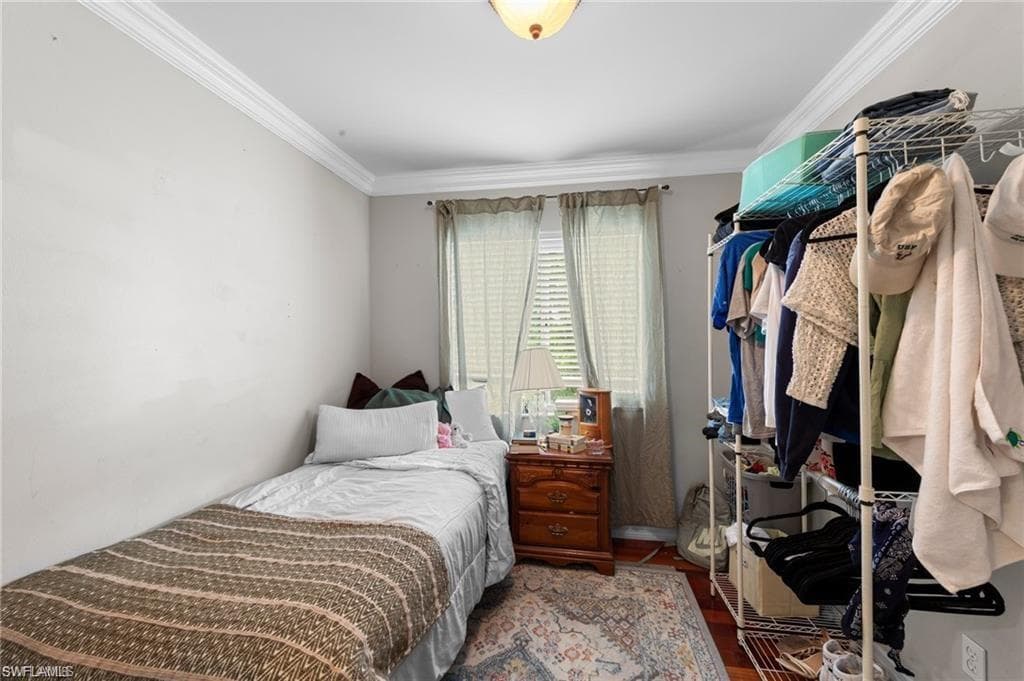 8364 Laurel Lakes BLVD-30