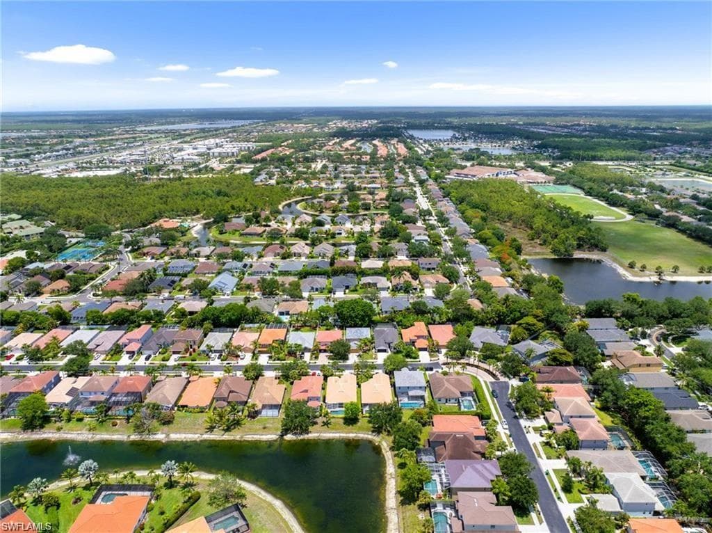 8364 Laurel Lakes BLVD-40