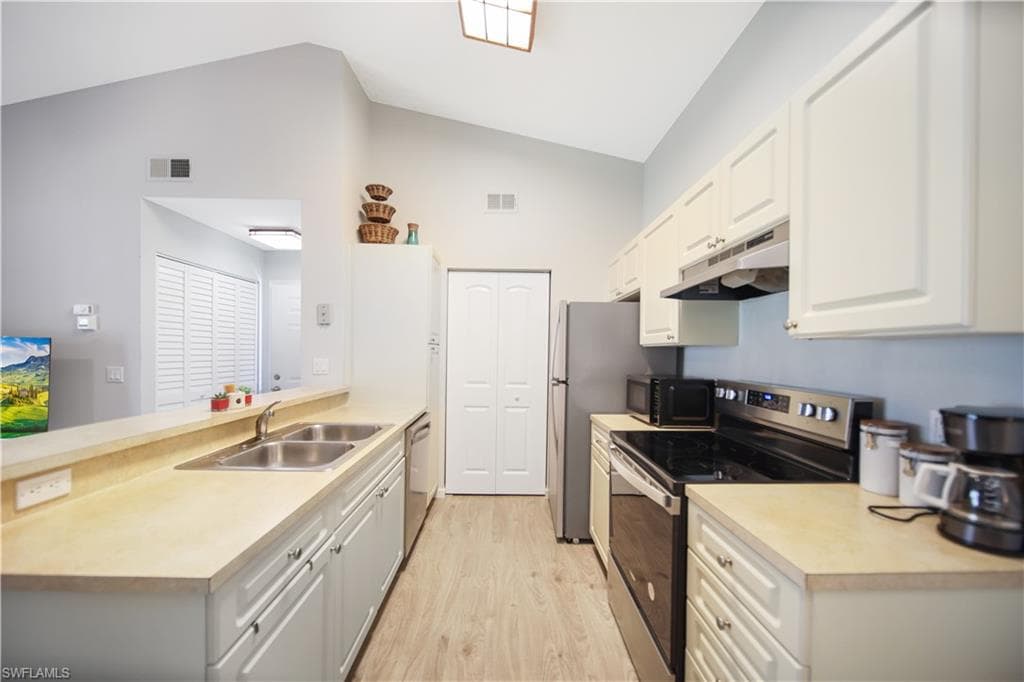 2058 Arbour Walk CIR 322-7