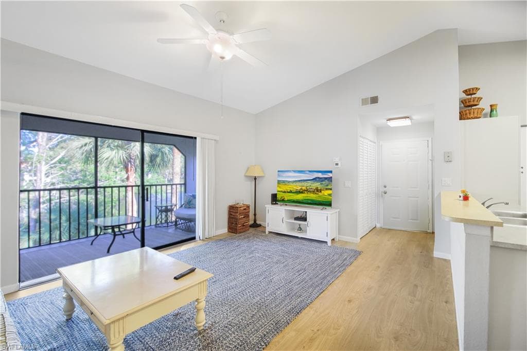 2058 Arbour Walk CIR 322-3