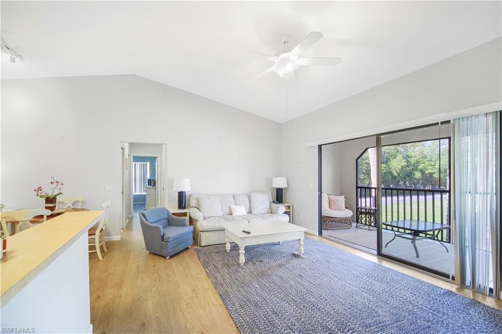 2058 Arbour Walk CIR 322-5