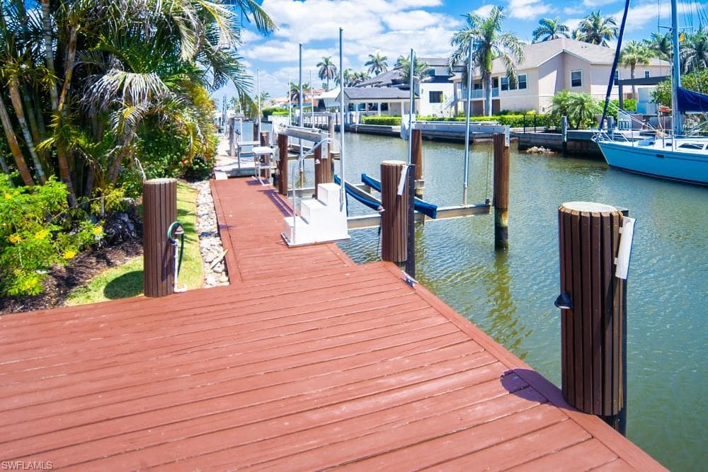 374 14th AVE S-2