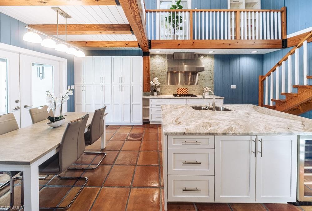 374 14th AVE S-10