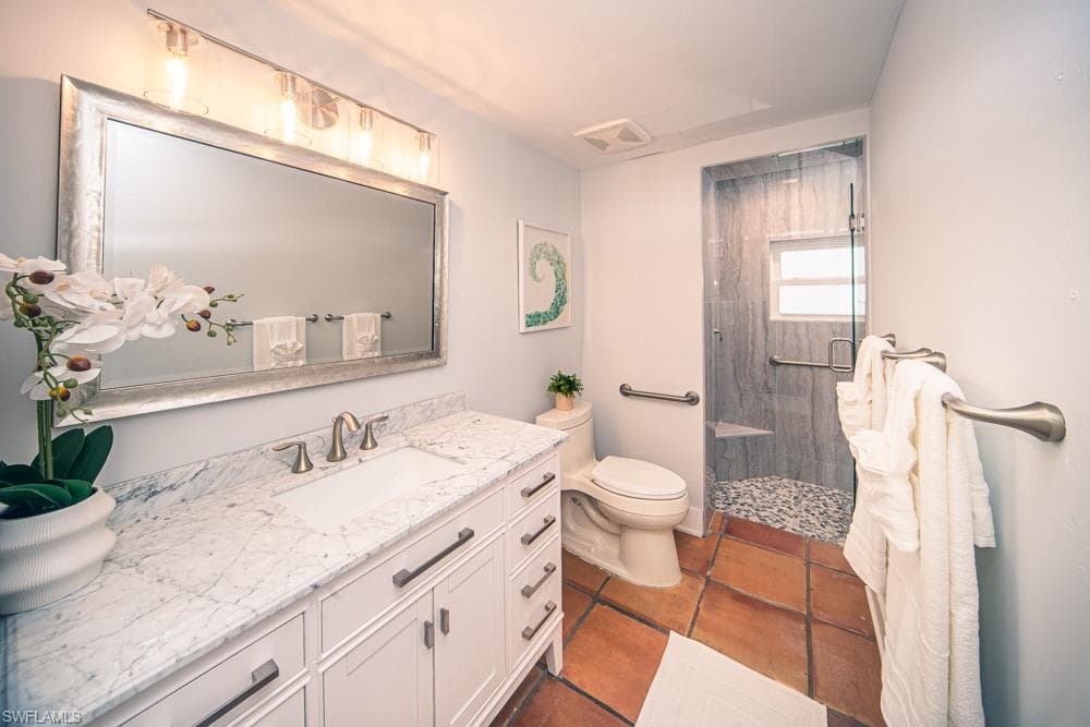 374 14th AVE S-19
