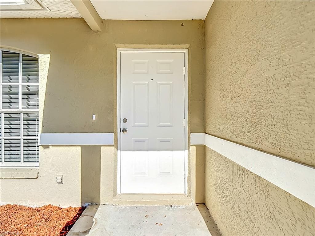 6117 Kramer AVE-2