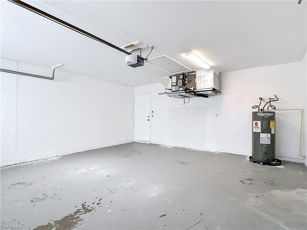 6117 Kramer AVE-22