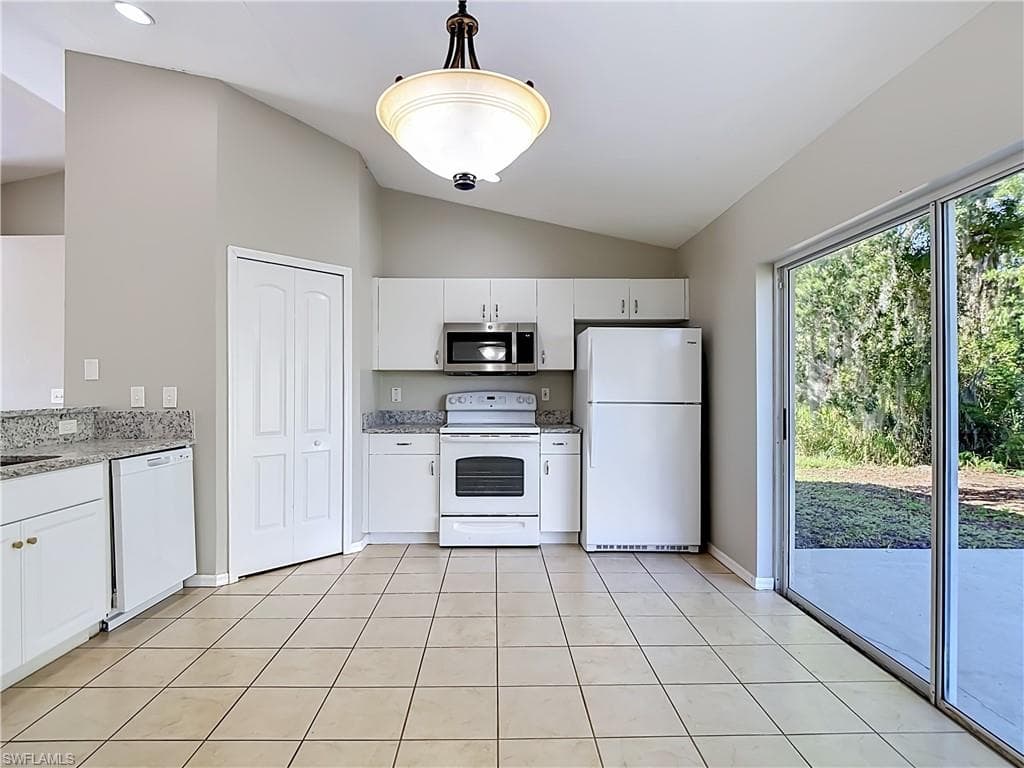6117 Kramer AVE-7