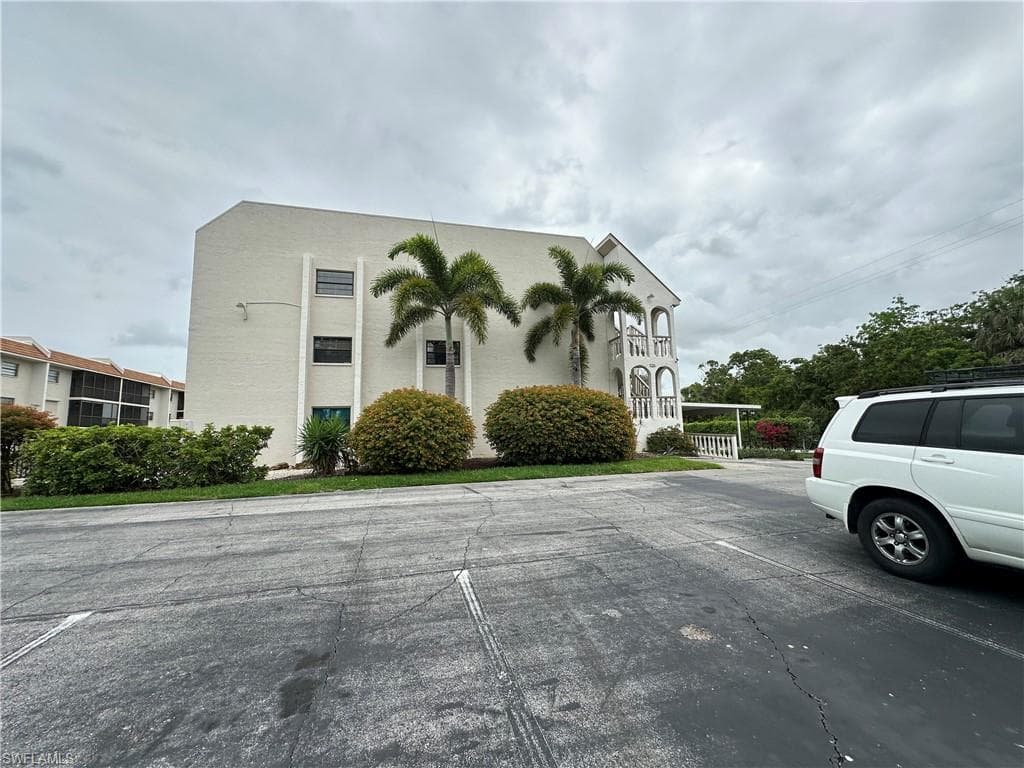 9395 Pennsylvania AVE 19-17