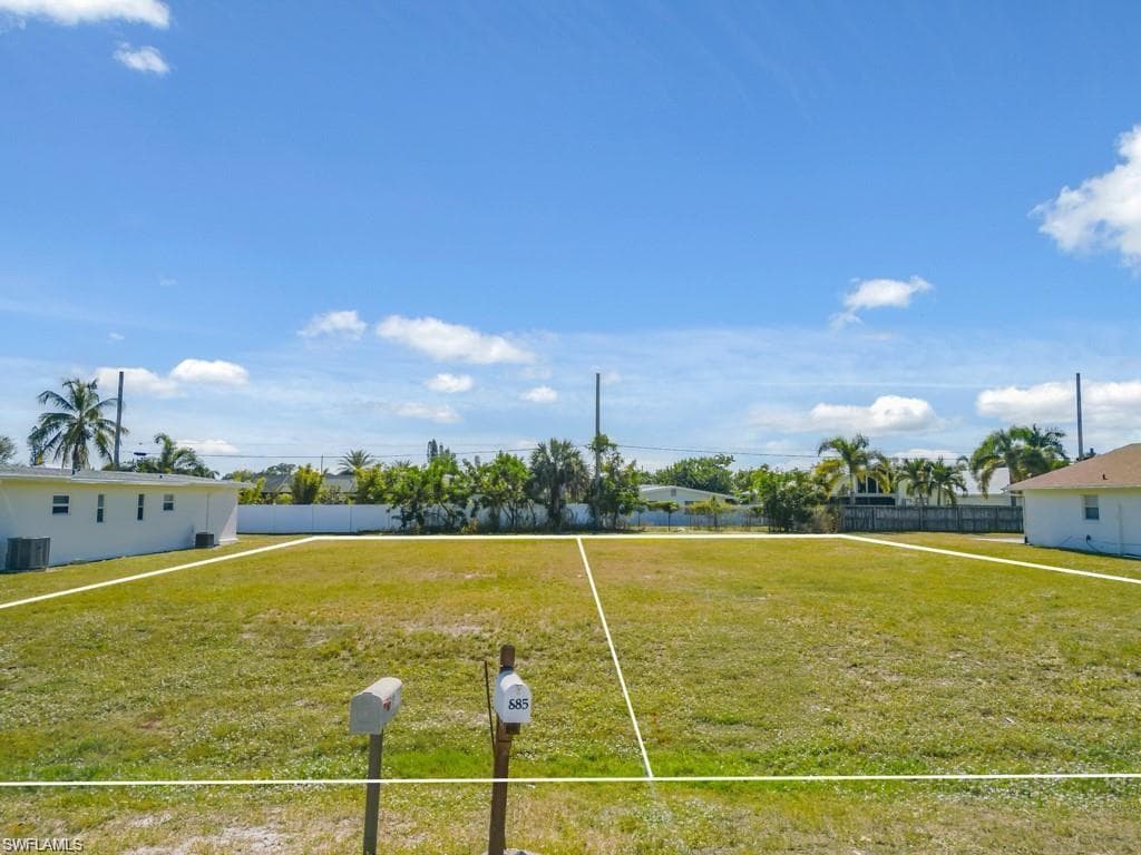 686 97th AVE N-24