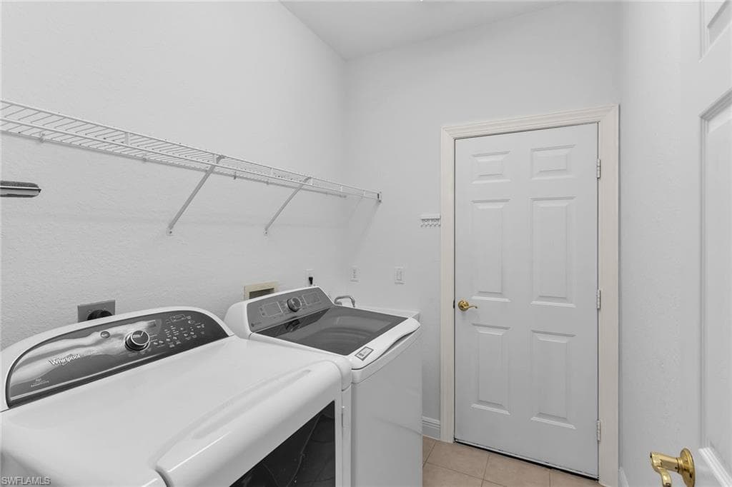 8417 Bent Creek WAY-20