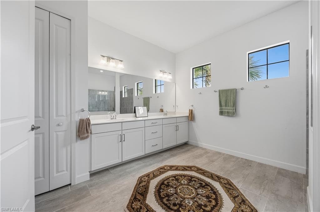 13991 Binghampton DR-11