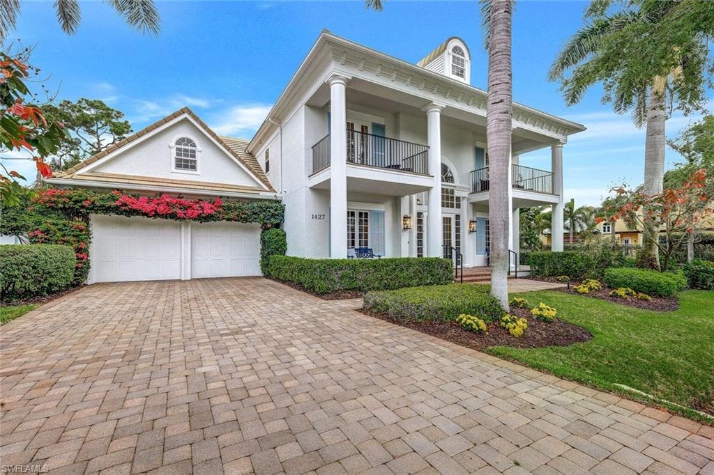 1427 Hemingway PL-4