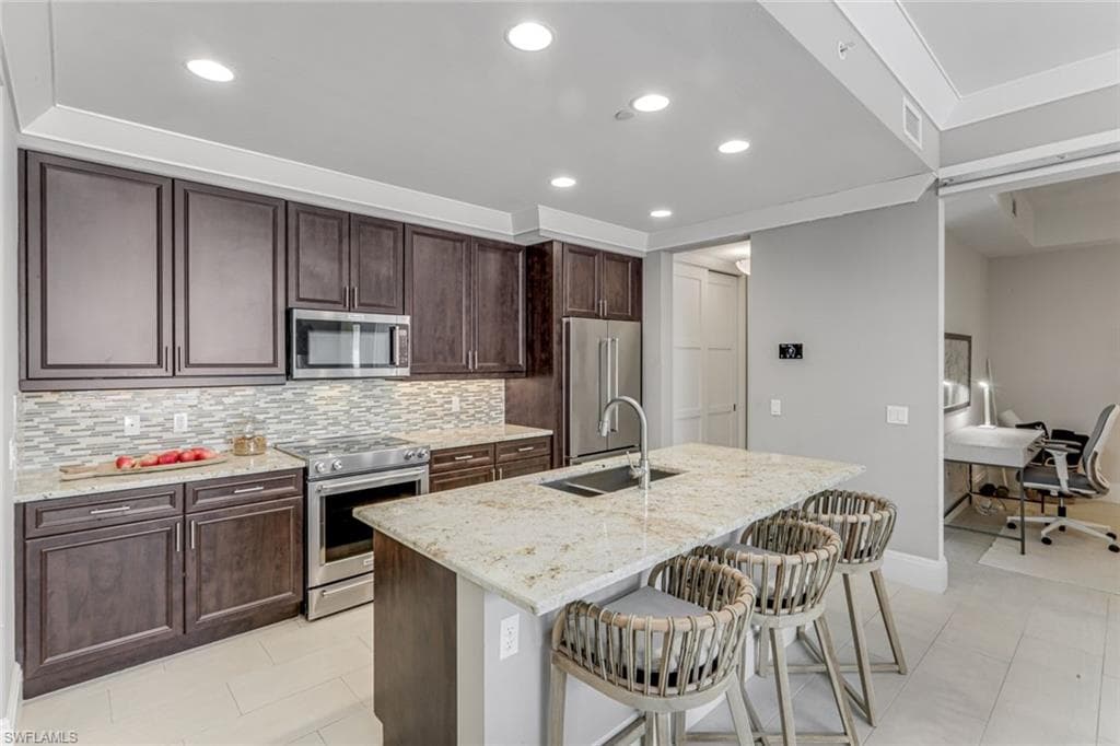1030 3rd AVE S 216-5