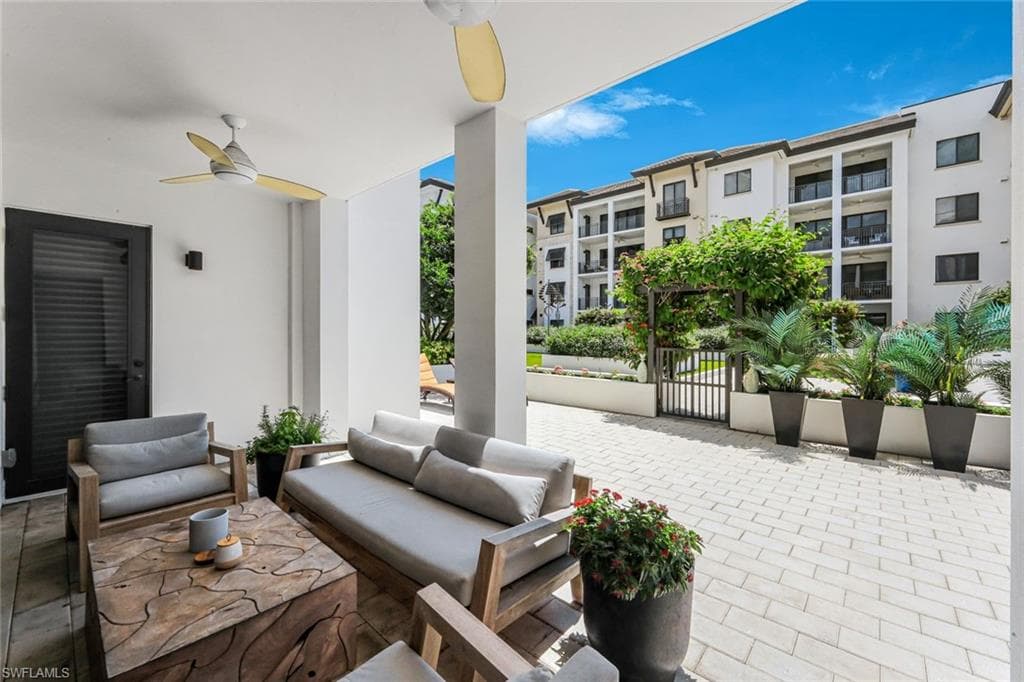1030 3rd AVE S 216-14