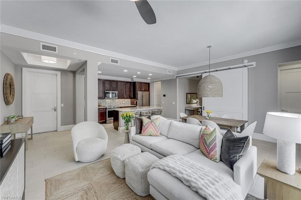 1030 3rd AVE S 216-4