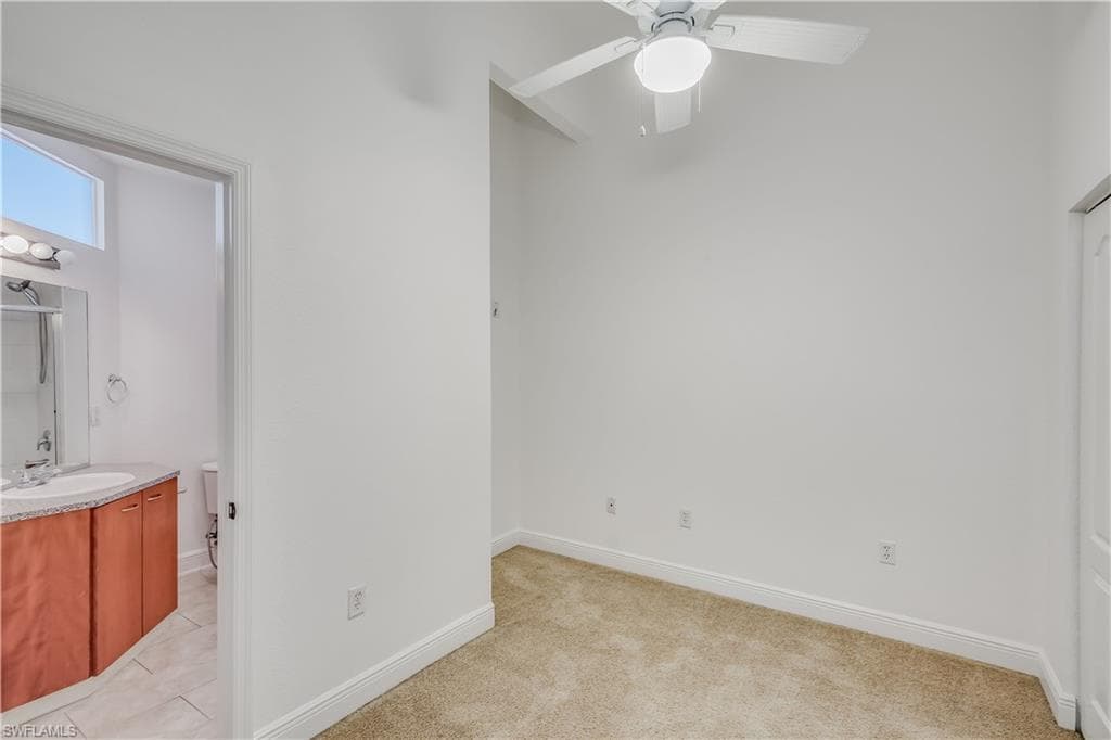 2260 1st ST 204-25
