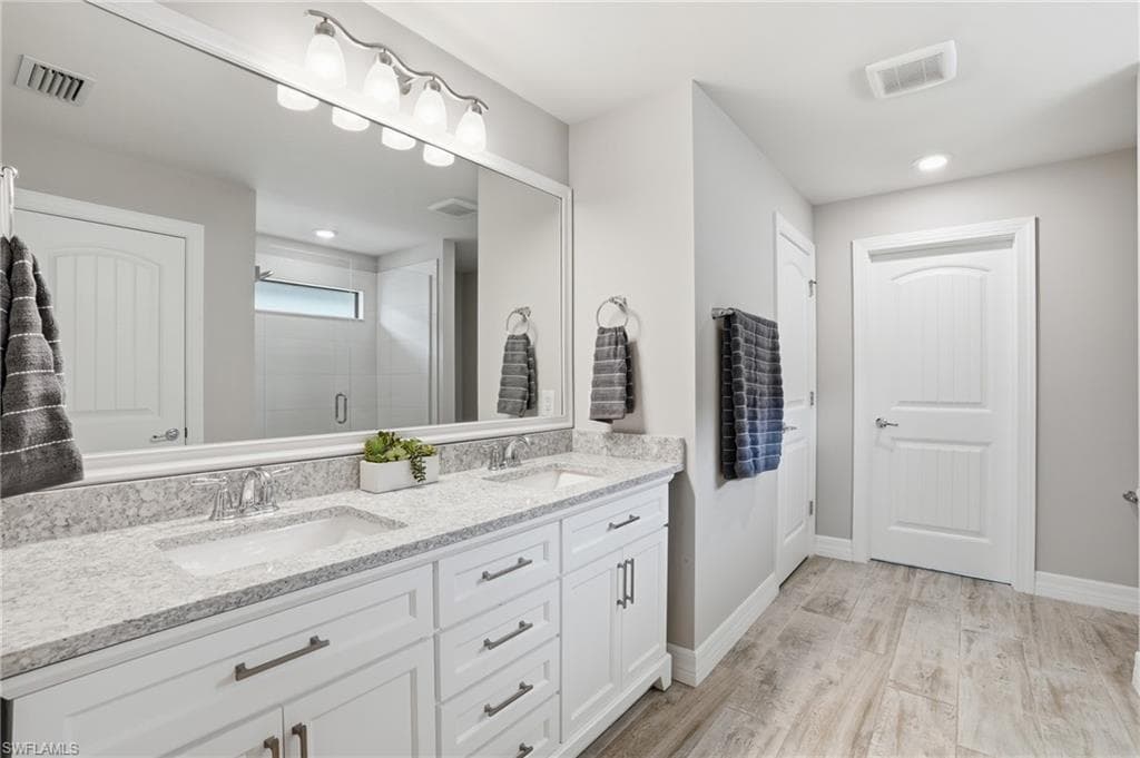 7195 Wilton DR-23