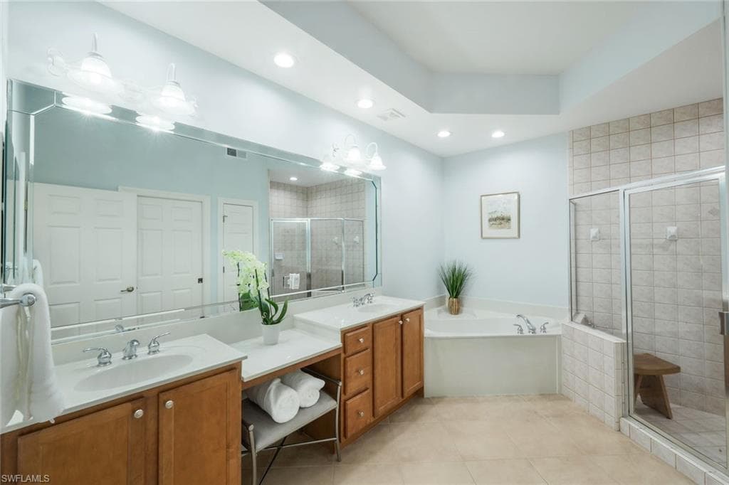 9271 Indigo Isle CT 101-23
