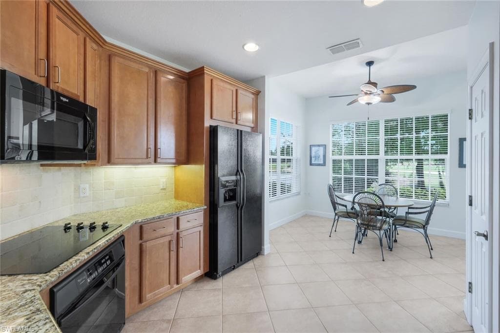 9271 Indigo Isle CT 101-17