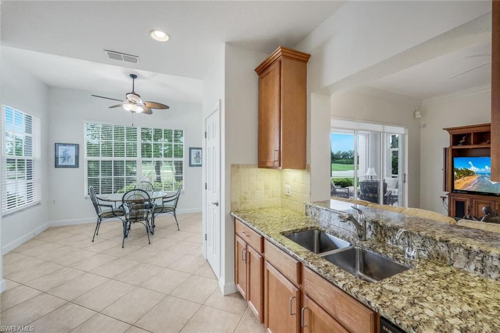 9271 Indigo Isle CT 101-16