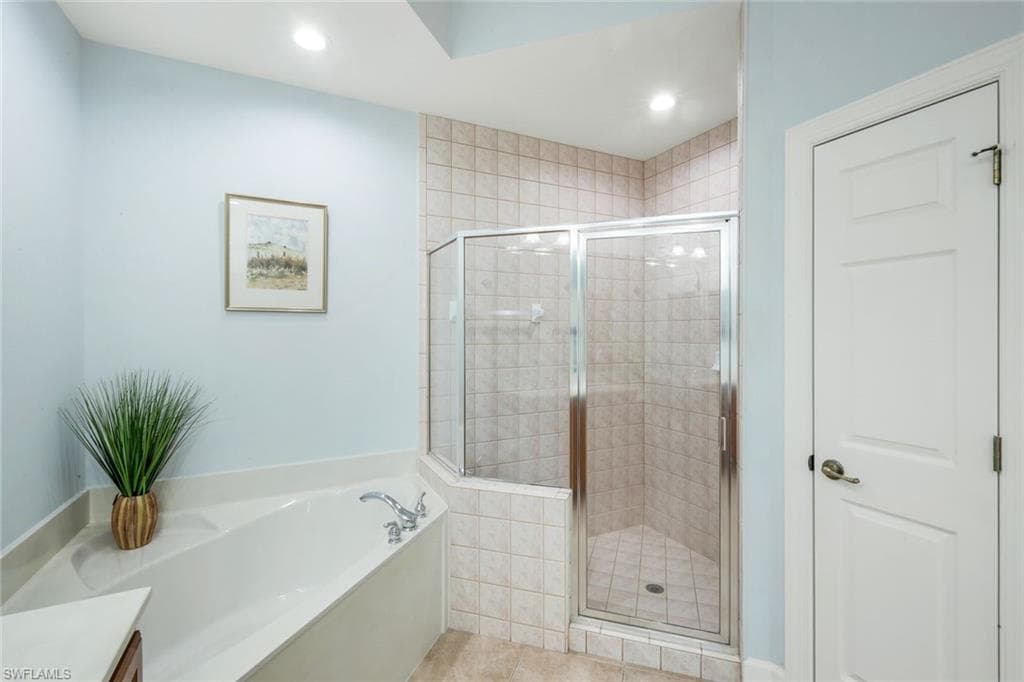 9271 Indigo Isle CT 101-24