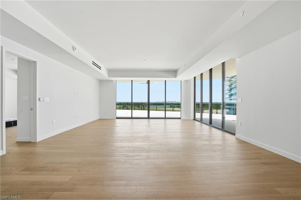 5100 Seagrass BLVD 201-13