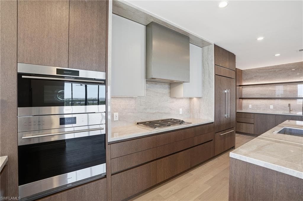 5100 Seagrass BLVD 201-17