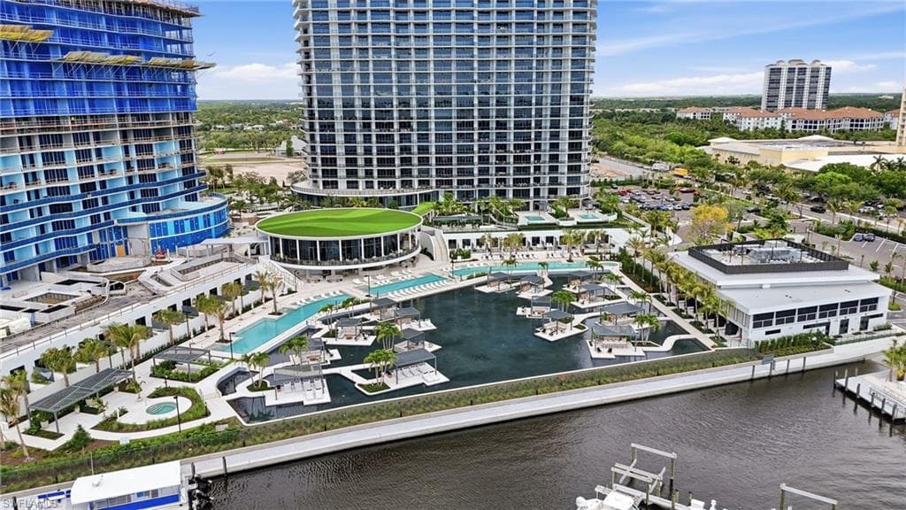 5100 Seagrass BLVD 201-10