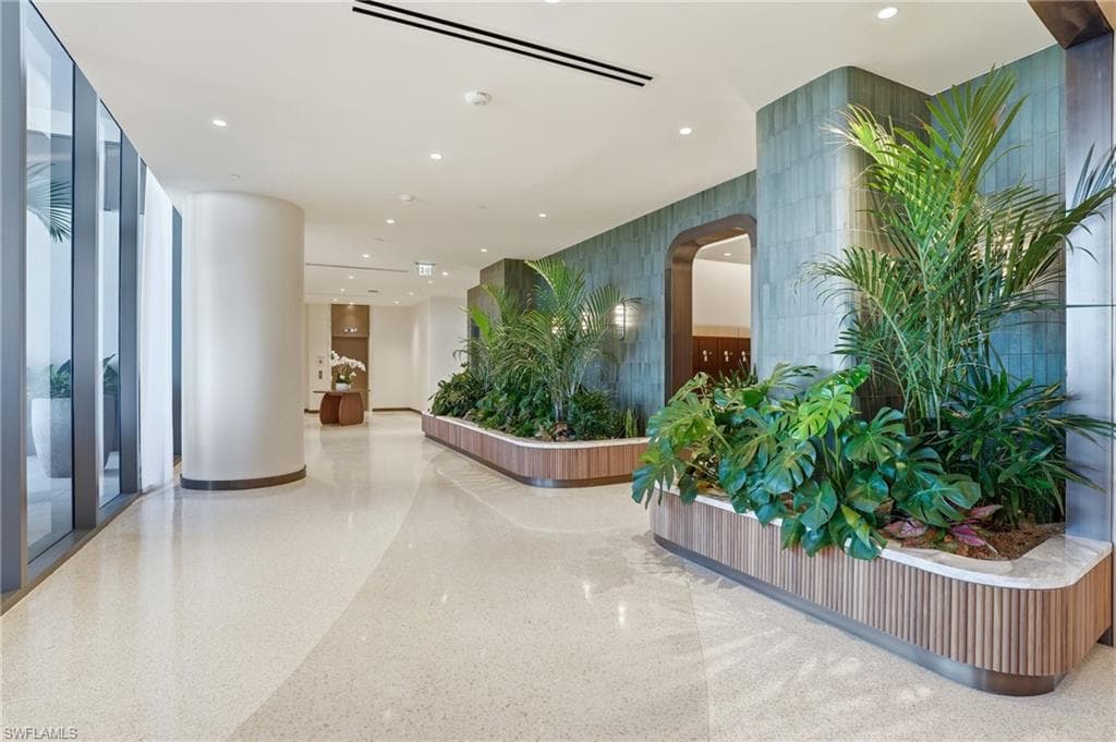 5100 Seagrass BLVD 201-41