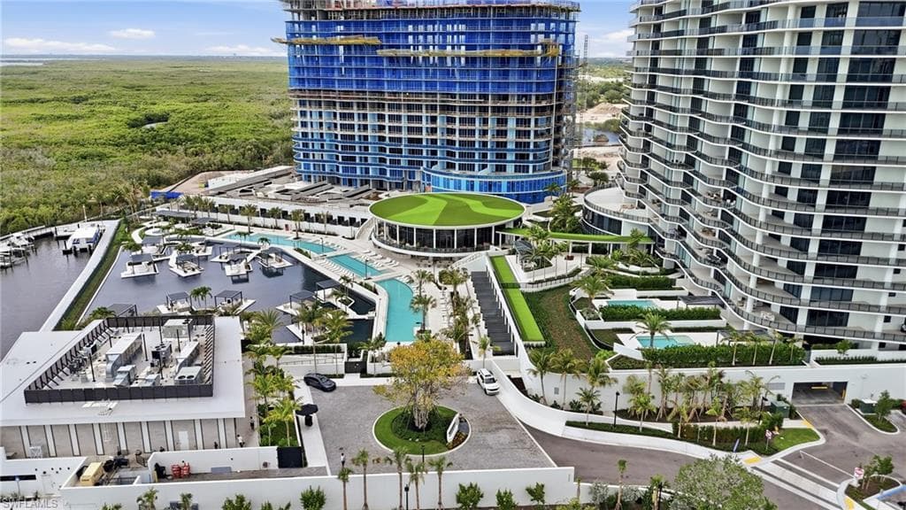 5100 Seagrass BLVD 201-40