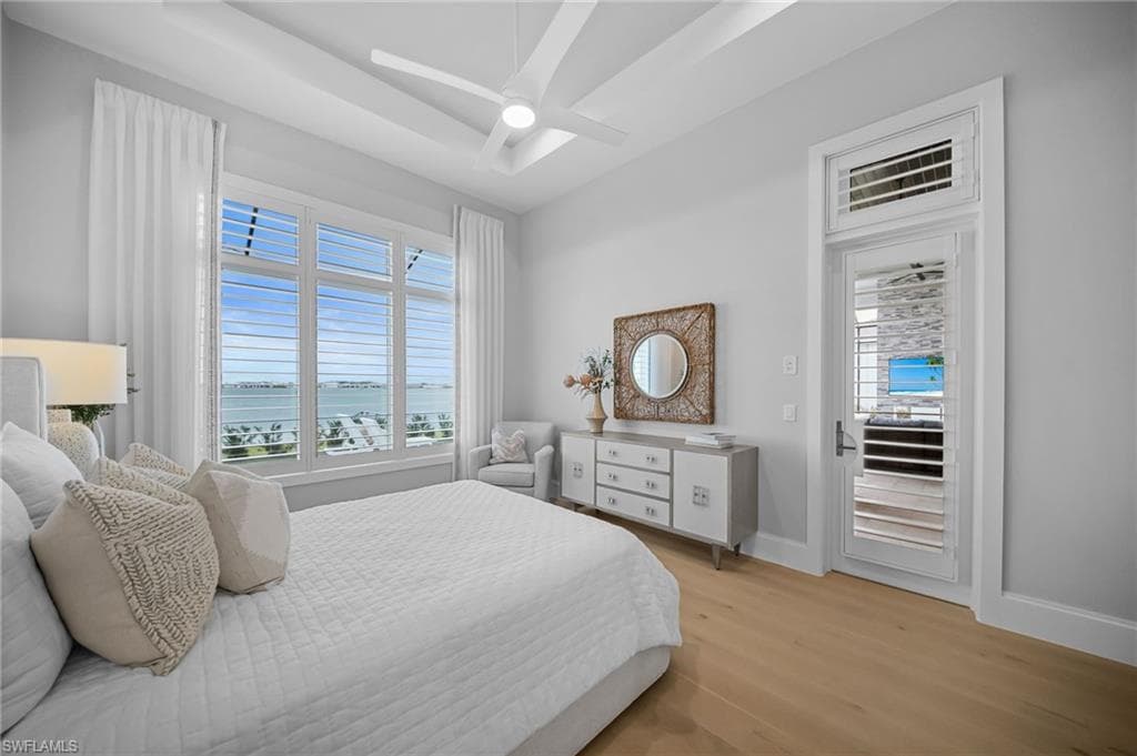 11441 Canal Grande DR-21