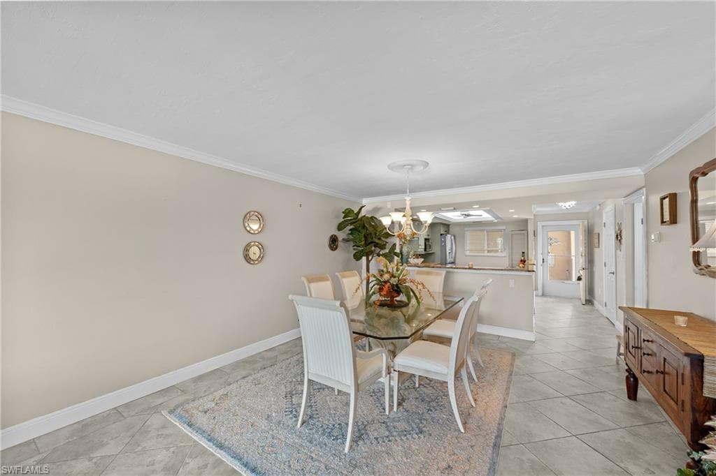 4309 Mariner WAY 304-13