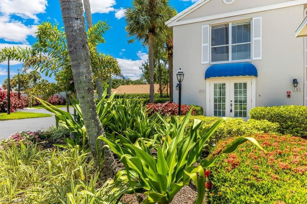 815 Gulf Pavilion DR 201-27