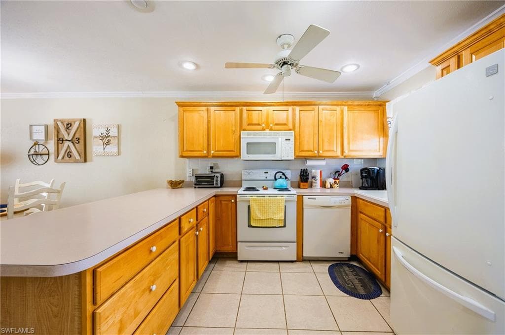 6777 Winkler RD 150-4