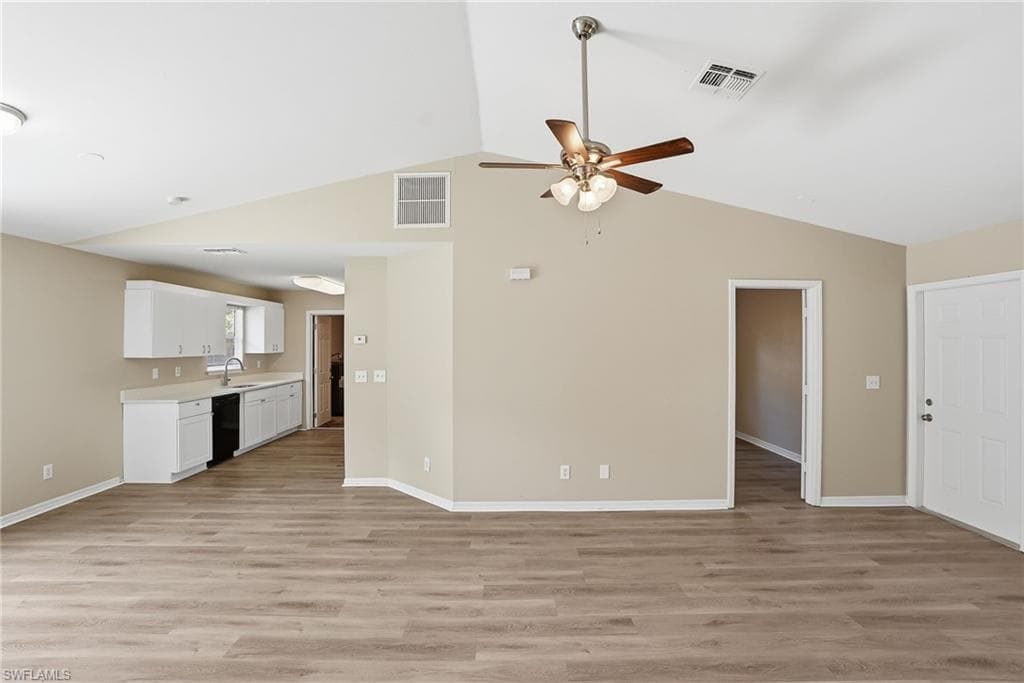 26311 Coventry LN 313-12
