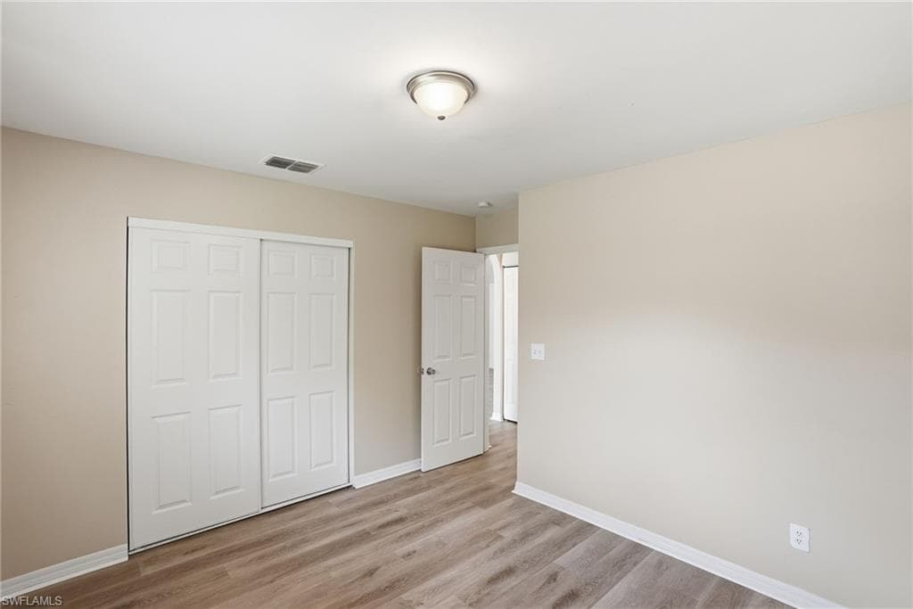26311 Coventry LN 313-22